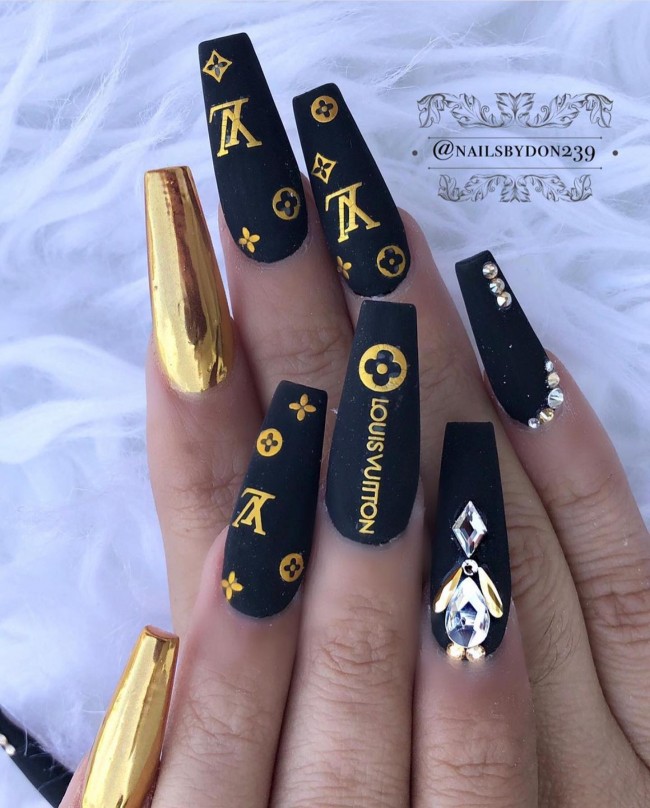Bradford Nails - Louis Vuitton nails design with glitter ombré all
