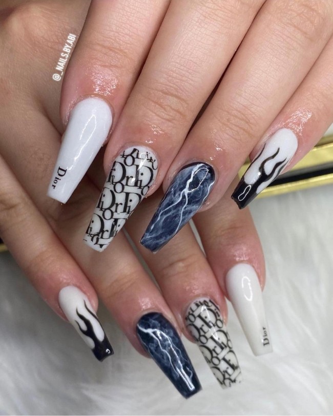 white dior nails