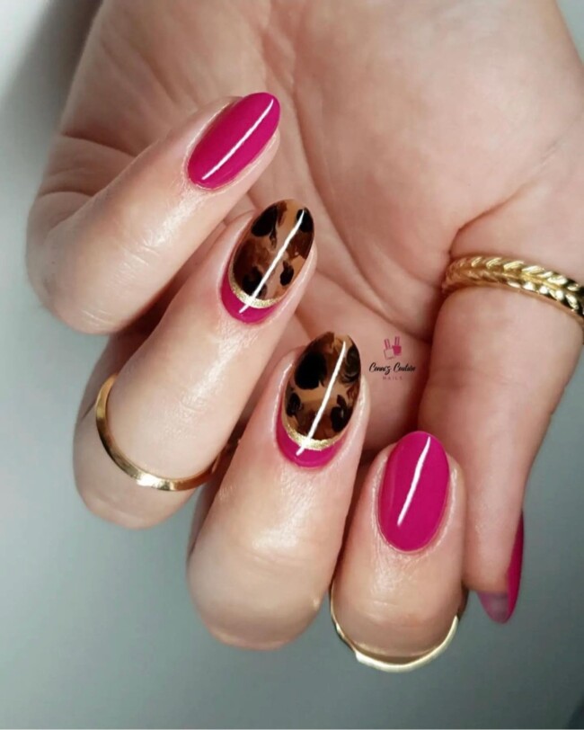 75 Ways To Wear Tortoiseshell Nails — Dark Pink & Tortoiseshell Nail Art