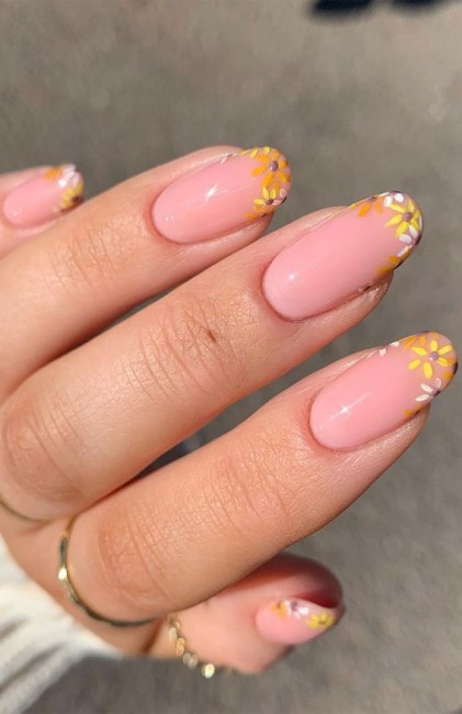 45 French manicure with color tips : Flower French Tips