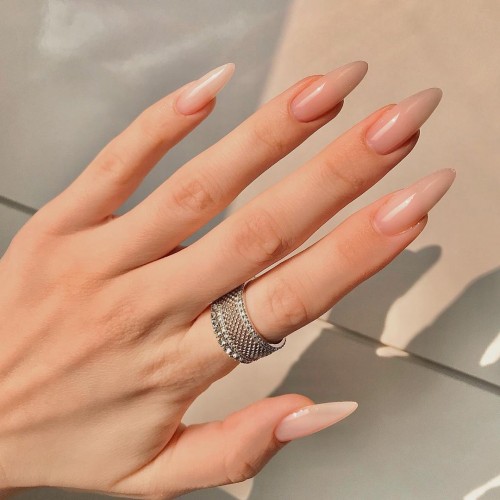 16+ Nude Nails That’re elegant and timeless : Sheer Beige Nude Nails