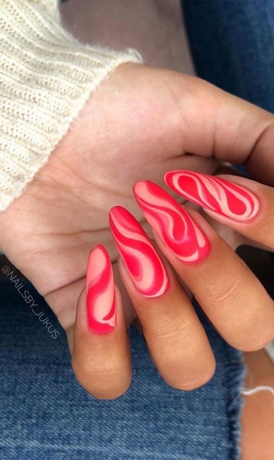 Swirl Red Nails