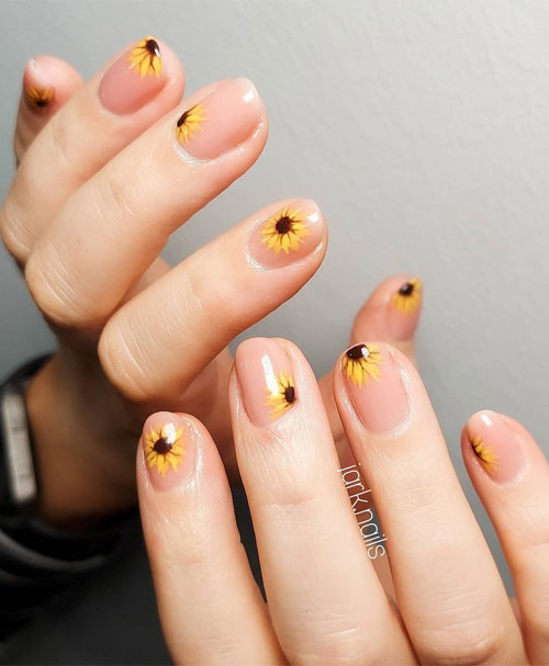 sunflower nails, sunflower nude nails, sunflower gel nails, sunflower nails short, sunflower nail art, short sunflower nails, sunflower nail ideas, simple sunflower nail designs