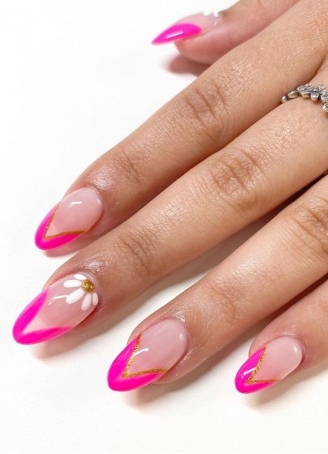 12 Cute & Unique Summer Nail Art Designs : Hot Pink Colored Tip Nails