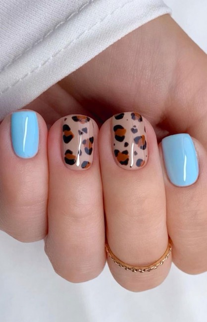 12 Cute & Unique Summer Nail Art Designs : Blue and Cheetah Nails