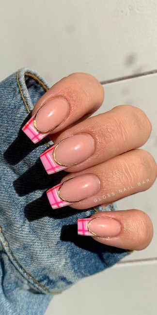 pink plaid tip nails, pink plaid french tip nails, pink plaid nails, pink french tips