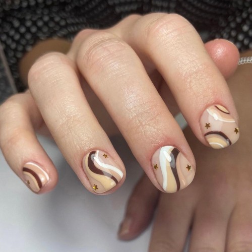 14+ Minimalist Abstract Nail Art For Short Nails : Brown Abstract Nails