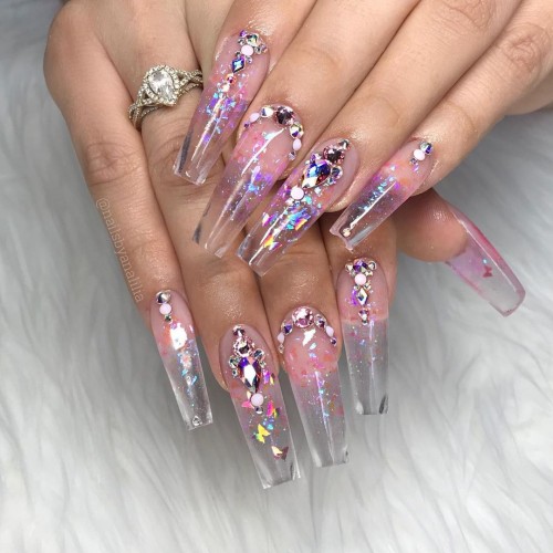 17+ Clear Nails For Any Season : Glistening Clear Nails