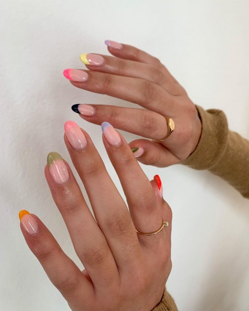 17+ Colored French Tip Nails 2021 : Different Color Tip Nails on Each Hand