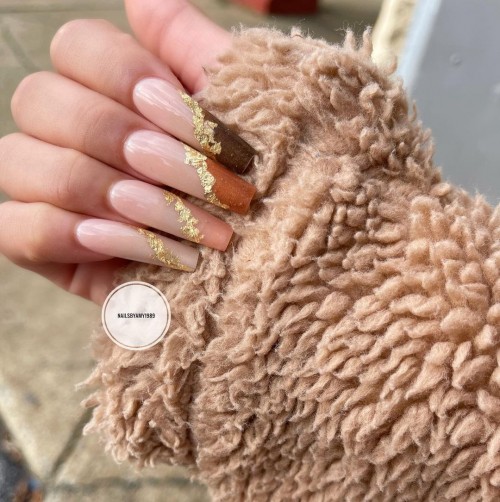 fall nail art designs 2021, nude brown nails, brown french tip nails, beige nude nails, beige fall nails, shades of brown fall nails, fall nails 2021