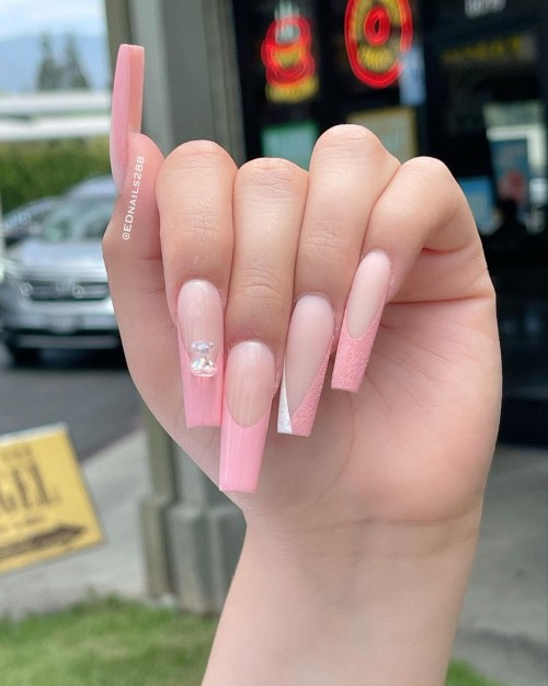 29+ The Best Neutral Nails : Mix and Match Pink French Tips