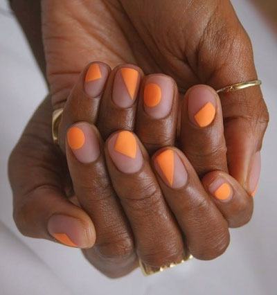 14+ Minimalist Abstract Nail Art For Short Nails : Orange Geometric Nail Art