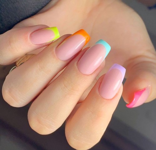 multi-colored french manicure, french manicure 2021 trends, french manicure 2021 summer, spring 2021 french manicure, 2021 french nail designs, modern french manicure 2021, french tip nail designs 2021, trendy french tip nails 2021, french manicure 2021, colored french tip nails, are french manicures out of style 2021