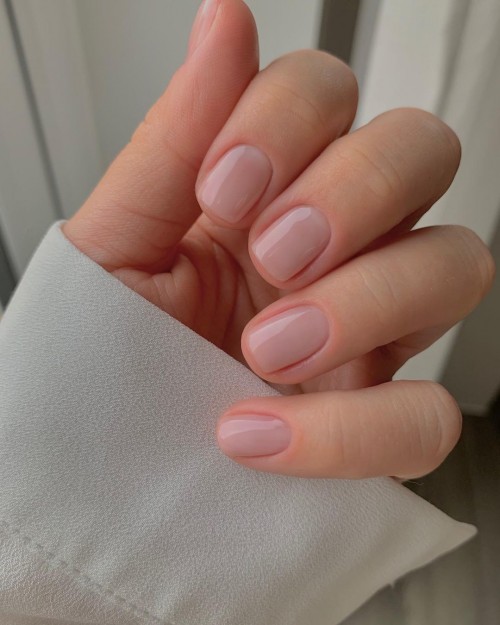 pretty natural nails, short natural nails, natural look nails, short natural nails designs, natural looking gel nails, natural nail ideas 2020, natural nail designs 2021, natural nailsacrylic, short natural nails manicure, natural nail designs 2021, beautiful natural nails,  short natural nails ideas