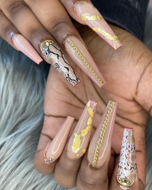 Mismatched Beige Nail Design 