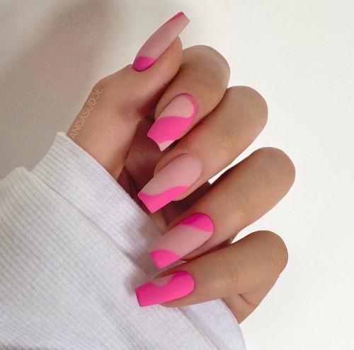 negative space nails, summer nail ideas 2021, summer nail trends 2021, summer nails, short summer nails 2021, summer manicure ideas, bright summer nails 2021, summer nail designs 2021, nail designs for summer, summer nail art 2021, acrylic nail designs for summer