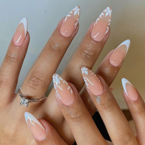 French White Floral Tips