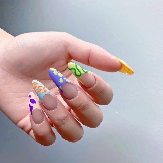 30 Fun Nail Designs for Summer 2021 : Fun French Tip Nails