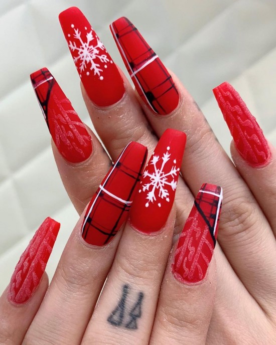 Red Festive Nails — Christmas Nails Designs