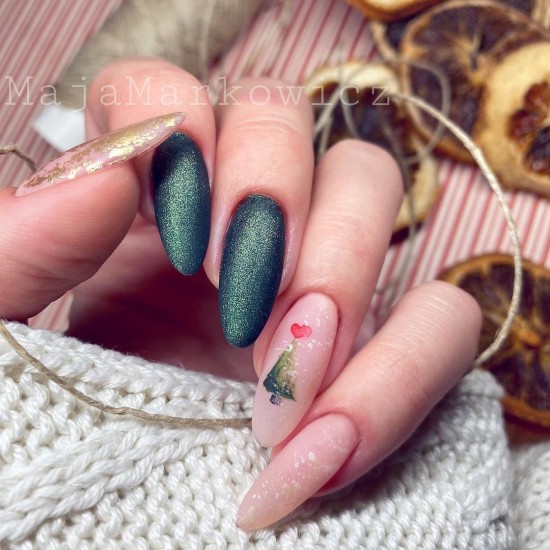 Shimmery Green Festive Nails — Christmas Nails Designs