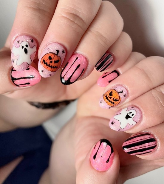 pink spooky nails, pink halloween nails, halloween nails 2021, halloween short nails