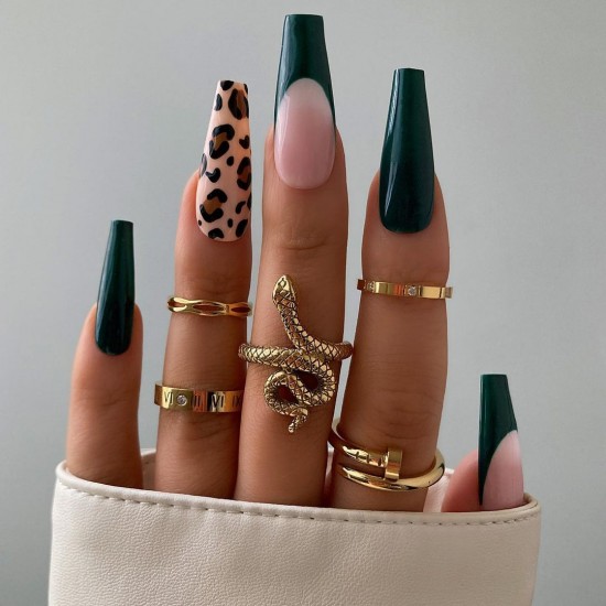 20 Cute Autumn Nails 2021 — Leopard & Green Nails