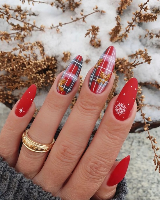 15 Mix and Match Christmas Nail Designs — Tartan and Snowflake Holiday Nails