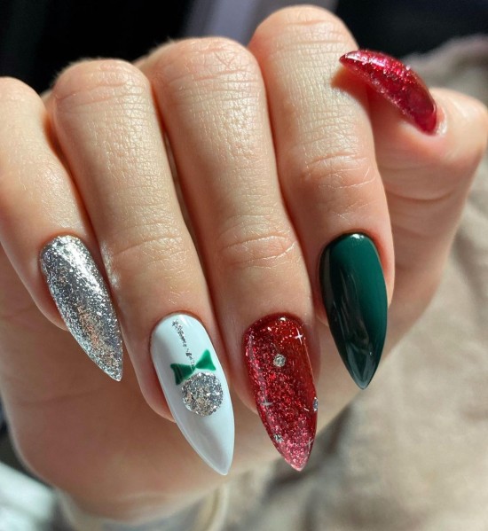 15 Mix and Match Christmas Nail Designs — Green, Red, Silver and White Festive Christmas Manicure