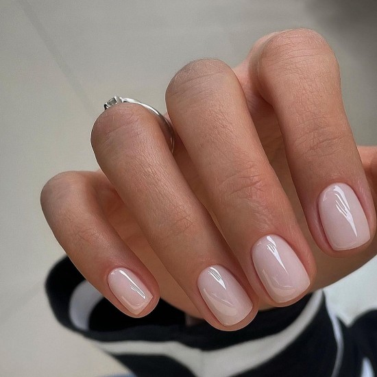 natural nails, pretty natural nails, simple short nails, healthy natural nails