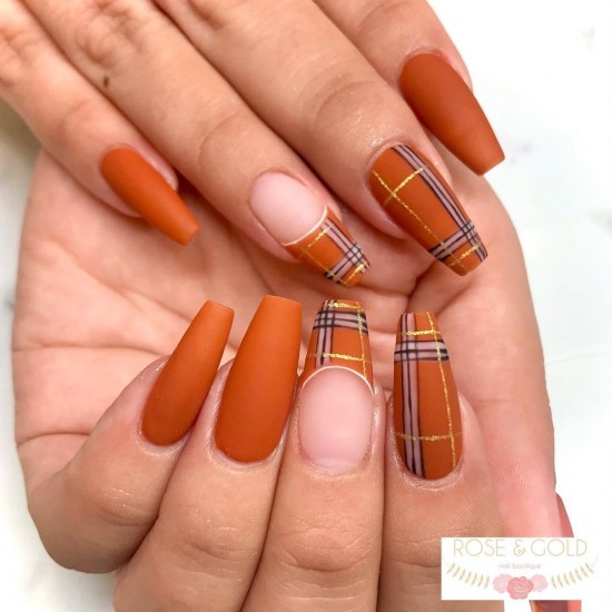 plaid nail designs, fall nails, fall nails 2021, plaid nails, fall nail trends 2021, fall nail colors 2021, wine color nails, plaid nails coffin