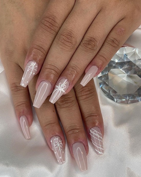 snowflake nude nails, white snowflake nail designs, white snowflake nails, nail trends winter 2021, neutral winter nails, winter nails designs 2021, winter nails colours, winter nails 2021 coffin, winter nails coffin, winter nails design