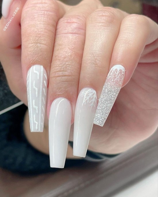 15 White Snowflake Nail Designs — Long Coffin Winter Nails with Snowflake