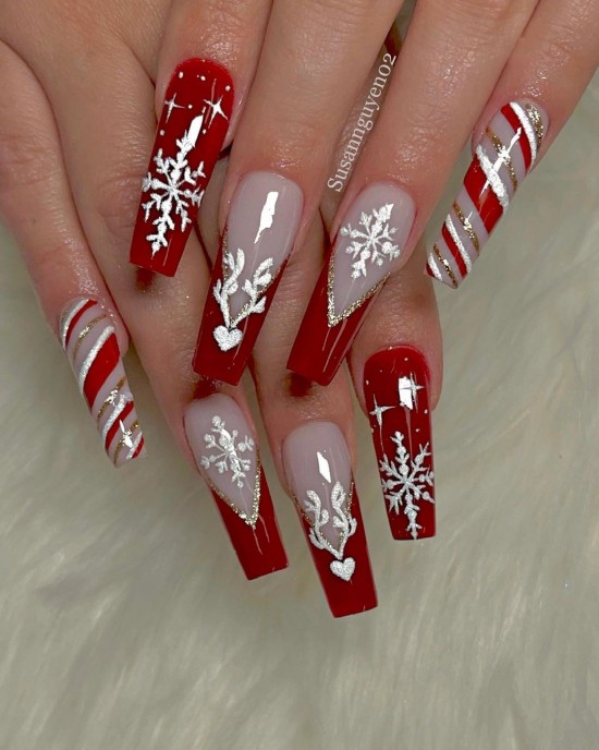 christmas nails acrylic, christmas nails 2021, christmas nails coffin, short christmas nails, red christmas nails, black christmas nails, holiday festive nails, festive christmas nails, holiday christmas nails 2021