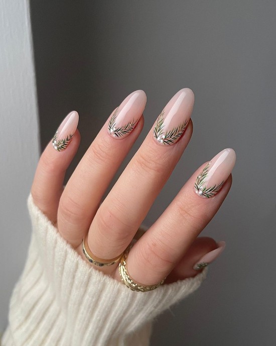 The 25 Prettiest Christmas & Holiday Nails — Christmas Vibe Nails