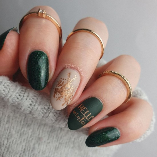 28 Pretty Festive Christmas Nail Art Ideas — Enchanted Forest Festive Nails