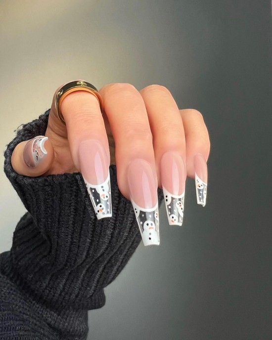 28 Pretty Festive Christmas Nail Art Ideas — Snowman White Outline French Tip Christmas Nails