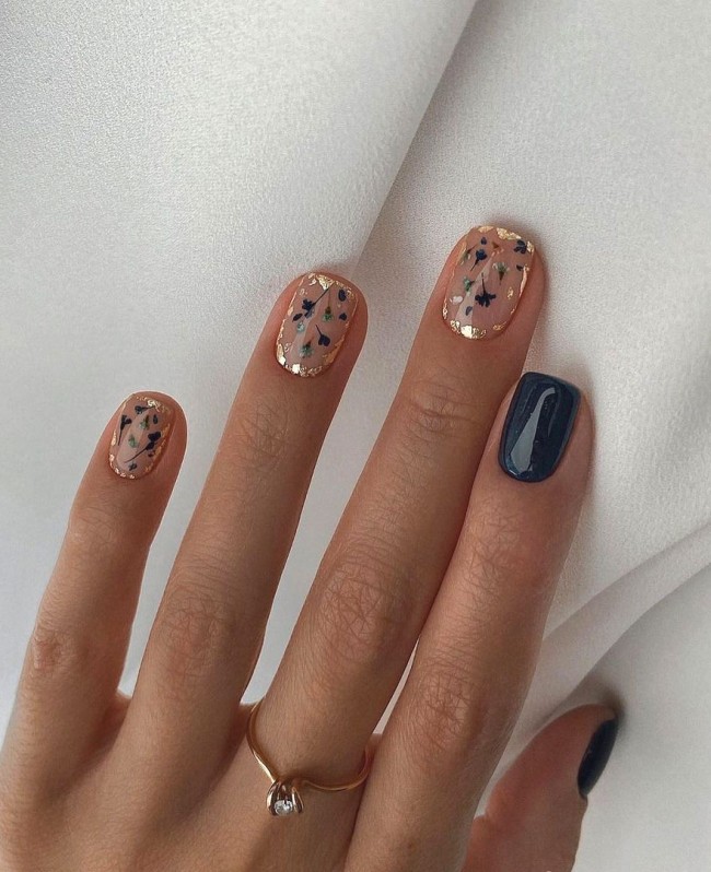 Neutral Nails For a Classic Look To Wear in 2022 — Blue foliage Gold Foil Outline Nails