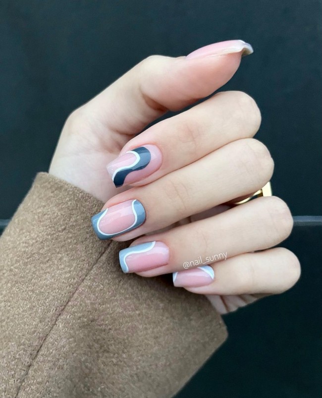 Neutral Nails For a Classic Look To Wear in 2022 — Abstract Neutral Short Nails