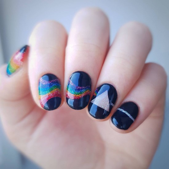 25 Awesome New Year's Eve Nail Art Ideas : Rainbow & Black Nails
