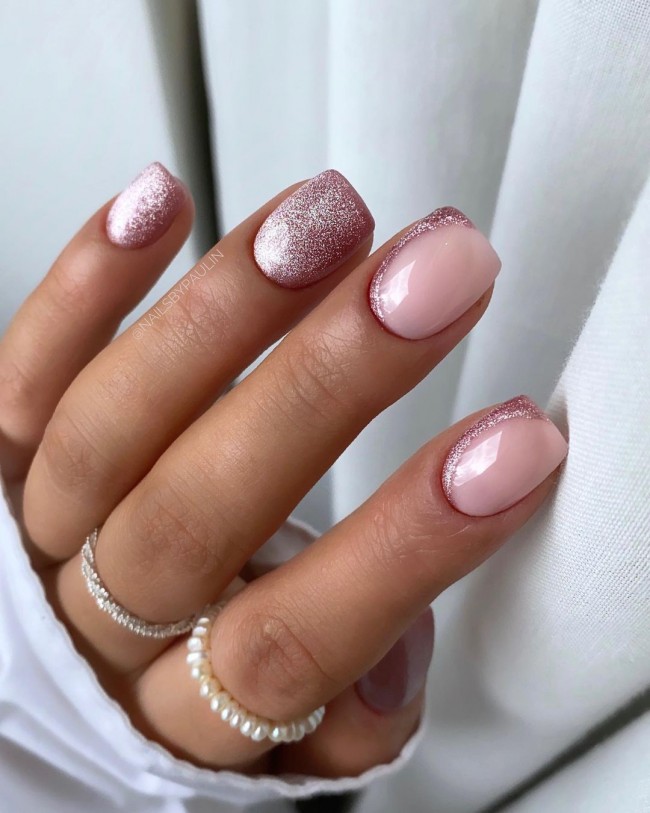 25 Nude Nails with Glitter You’ll Adore : Dusty Pink Glitter & Nude Nails