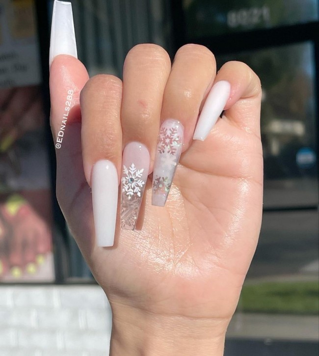 30 White Christmas Nails That Are So Trendy — Snowflake Translucent Festive Nails