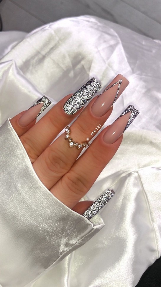 nude nails, glitter nude nails, nude acrylic nails, acrylic nude nails with glitter, silver glitter nude nails, silver glitter french nails