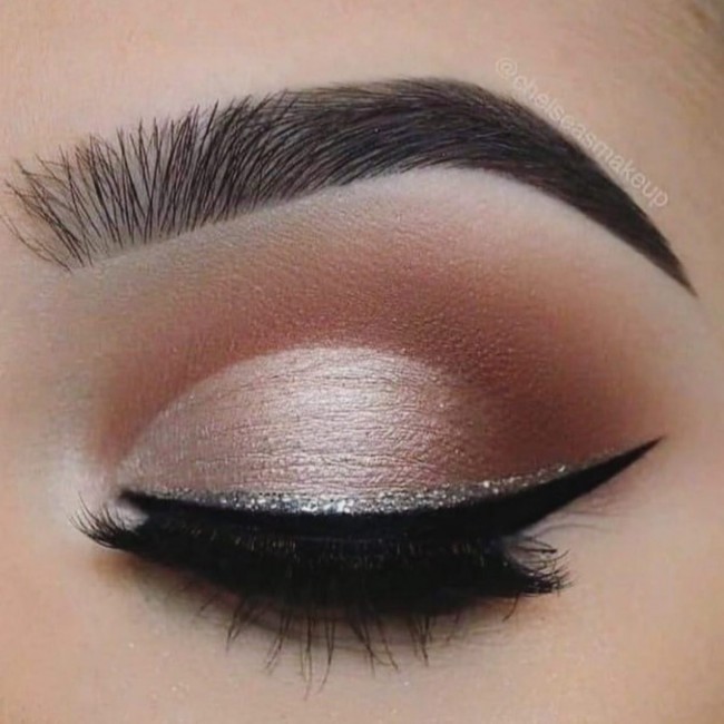 Makeup Looks to Recreate – Black, Nude and Silver