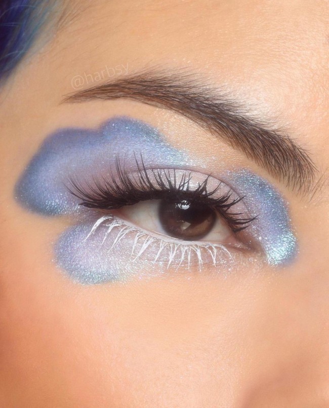 Makeup Looks to Recreate – Shimmery Blue Cloud