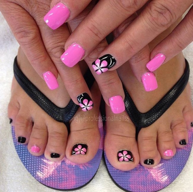 100 Pedicure Colors & Design Ideas — 3