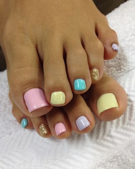 100 Pedicure Colors And Design Ideas — 26 