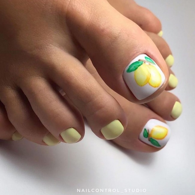 100 Pedicure Colors & Design Ideas — 97