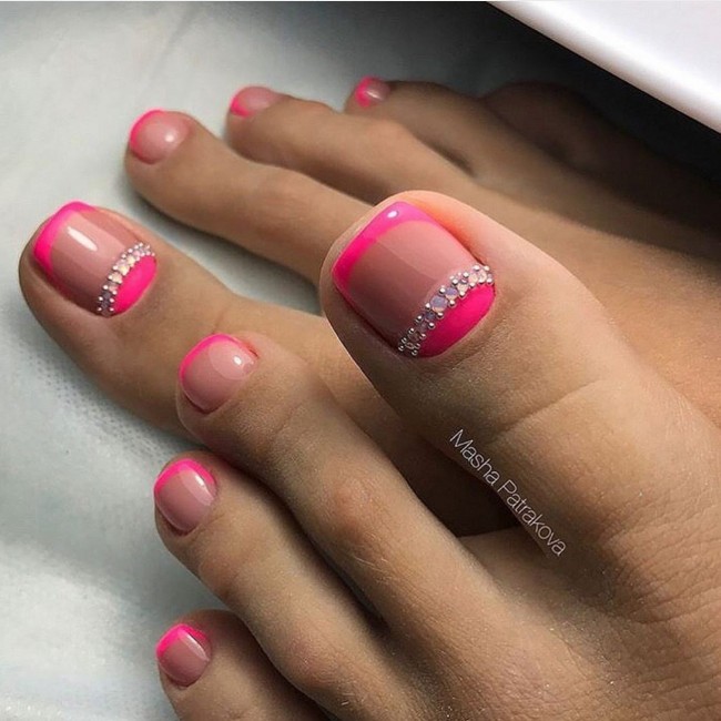 100 Pedicure Colors & Design Ideas — 49