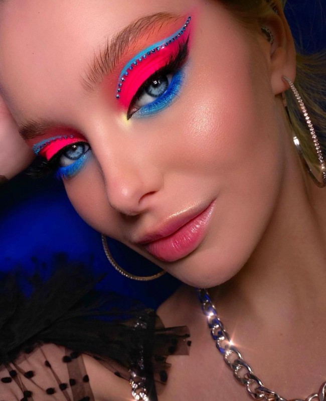 Makeup Looks to Recreate – Pink and Blue Euphoria