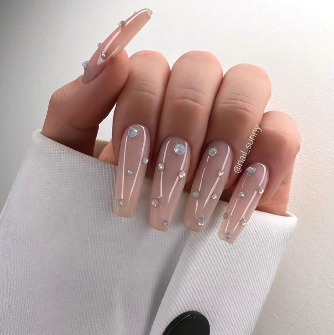 spring nails, spring nail art designs, nail trends 2022,spring nails 2022, summer nails 2022, spring nail art designs, nail ideas, acrylic nails, nude nails, french nails, spring french nails 2022, pastel nails 2022, pink nails